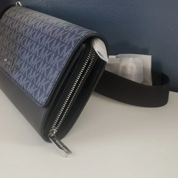 Michael Kors Jet Set Travel Crossbody Wallet Bag MK Logo Ombré NWT FREE SHIPPING - Picture 5 of 16